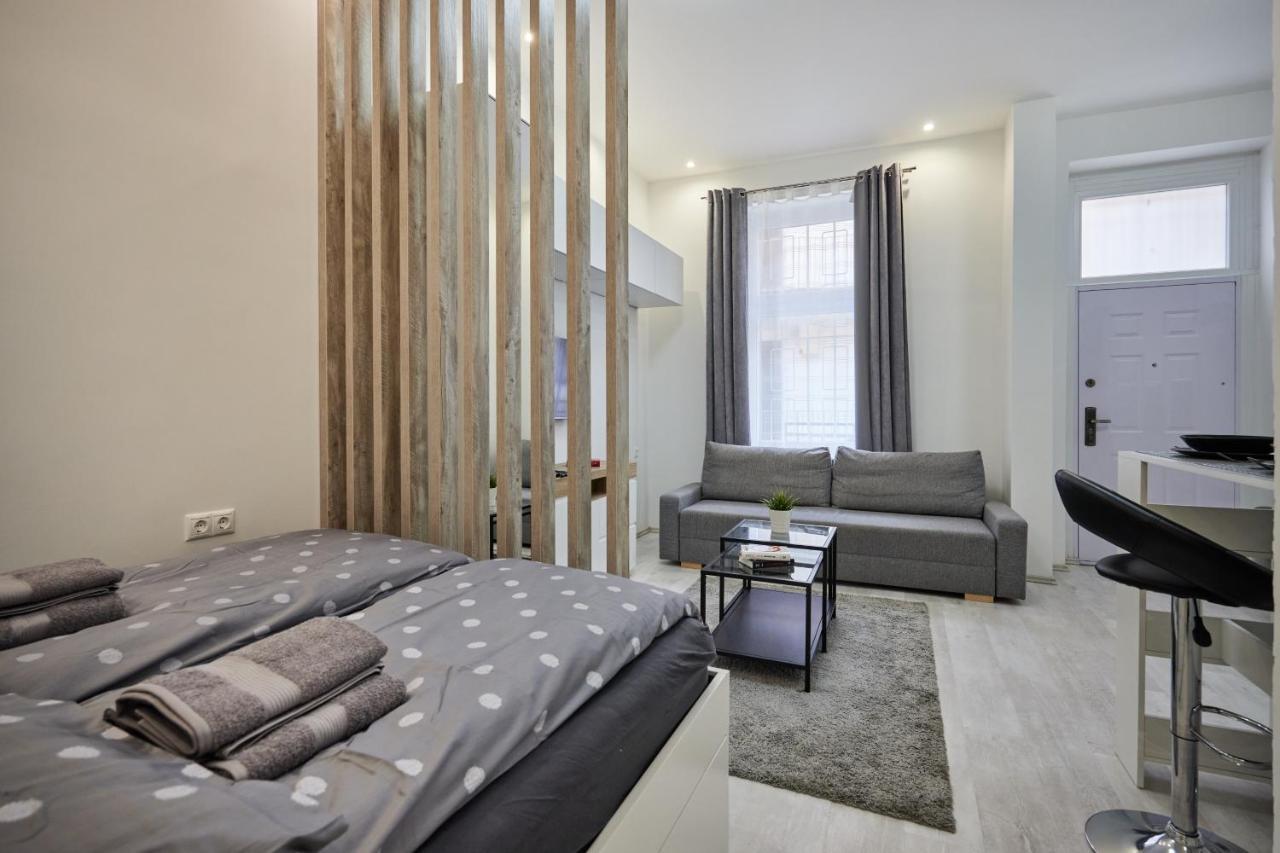 Cozy Little Apartment In Downtown Budapest Exteriör bild