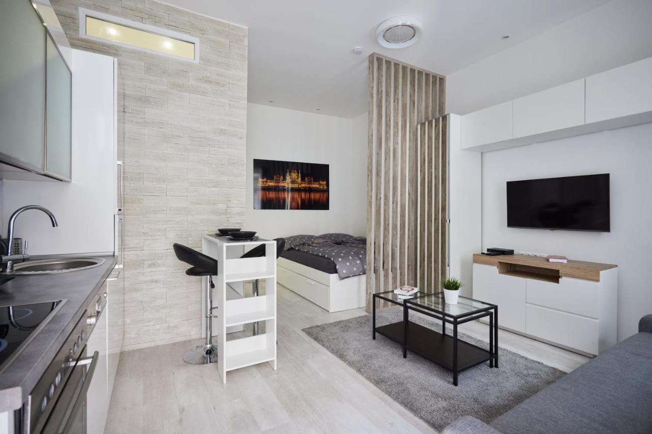 Cozy Little Apartment In Downtown Budapest Exteriör bild